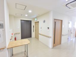 廊下の清潔な様子