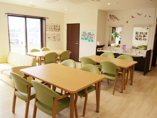 快適な共有ダイニング