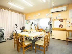 和やかなラウンジ