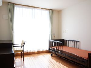 日差しが入る明るい居室