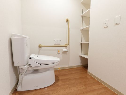  バリアフリーのトイレ設備 