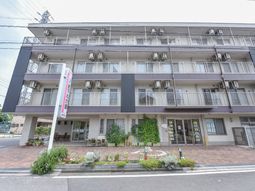 多階層建物の外観