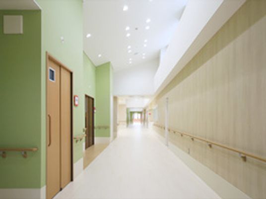 広々とした廊下