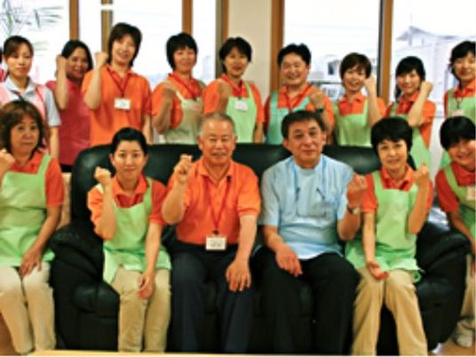 スタッフ集合写真