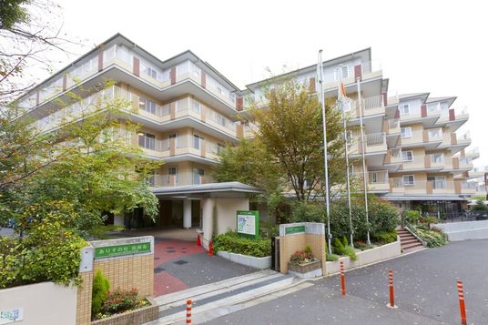 緑豊かな外観