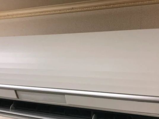 廊下の手すり  