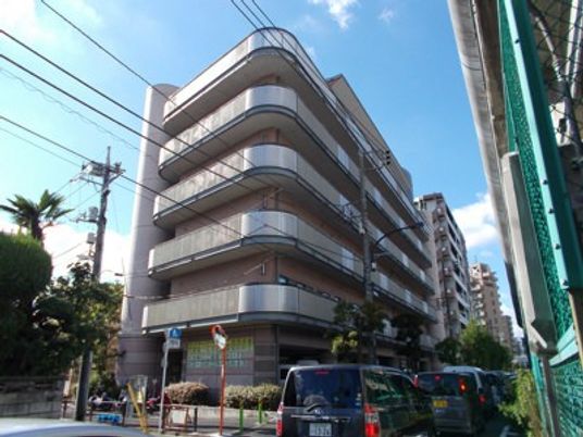 街にある建物