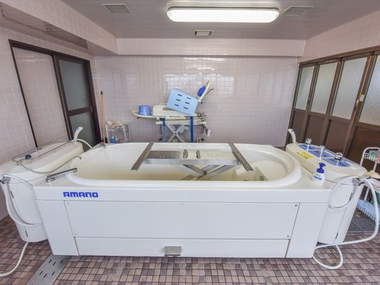  バリアフリー浴室設備  