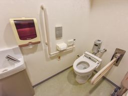 バリアフリー対応トイレ