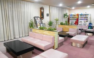 くつろぎのラウンジ