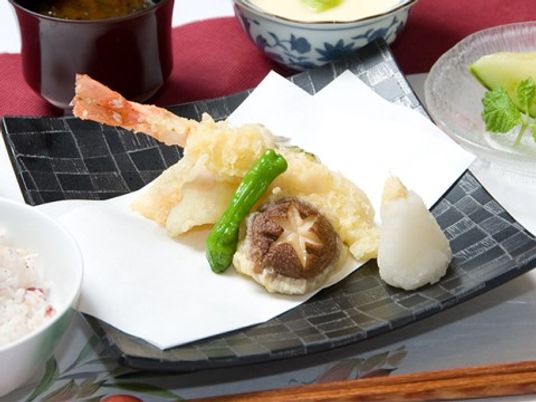 和食の美味しそうな料理