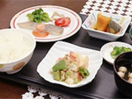 栄養バランスの取れた食事