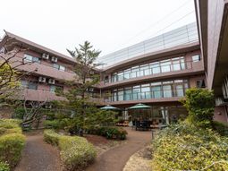 豊かな自然が広がる庭