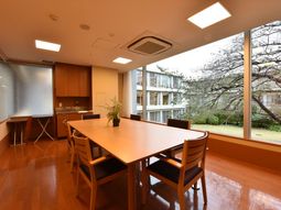 木目調ダイニングのある部屋