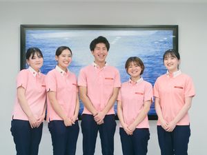 元気なスタッフの集合