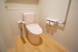 配慮された安全なトイレ