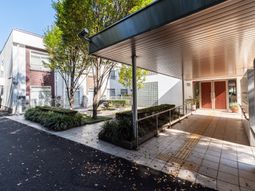 清潔なエントランス