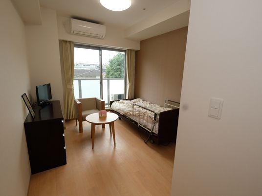 居室の明るい空間