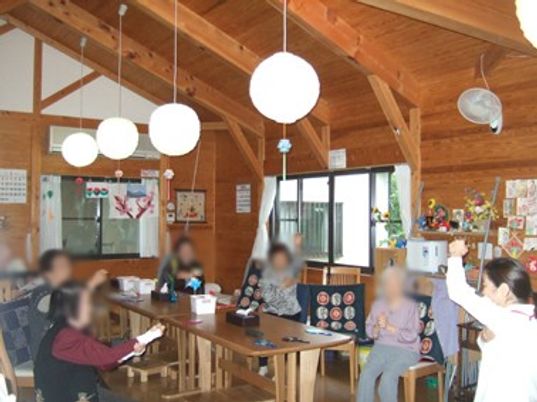 温かみある集いの場