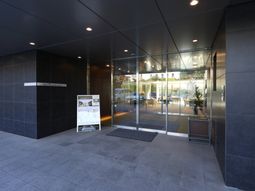 明るいエントランス