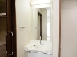 洗練された洗面スペース