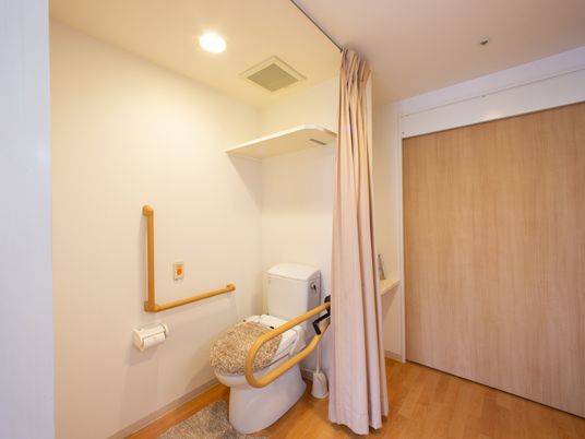 バリアフリートイレ