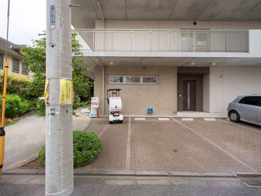 バリアフリーのエントランス