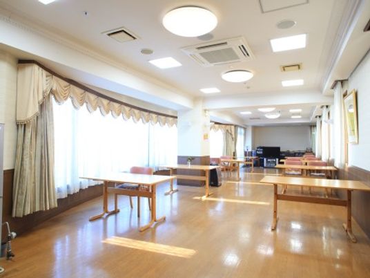 共有スペースの角部屋