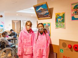 スタッフと利用者の共同空間