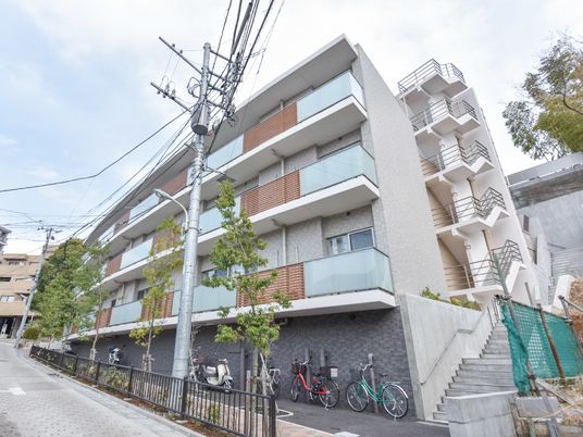 都市型の外観