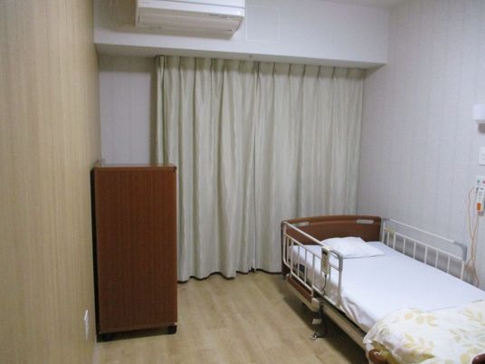 ベッドがある居室  