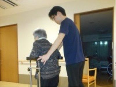 スタッフの支援活動