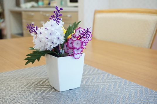 花の飾りテーブル