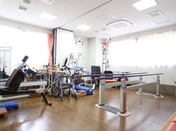 機能訓練室の器具たち