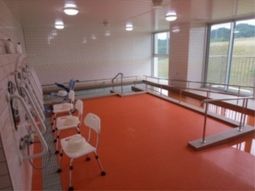 明るい機能訓練室