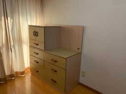 光が差し込む居室