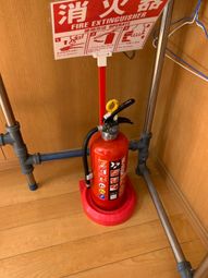 消火器のある廊下