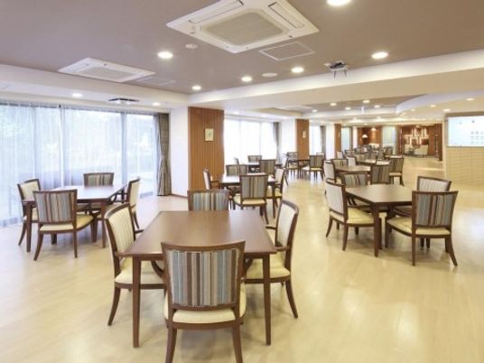 広々とした明るい空間