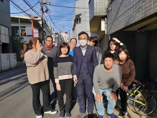 笑顔のスタッフ