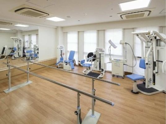 機能訓練用器具が整う部屋