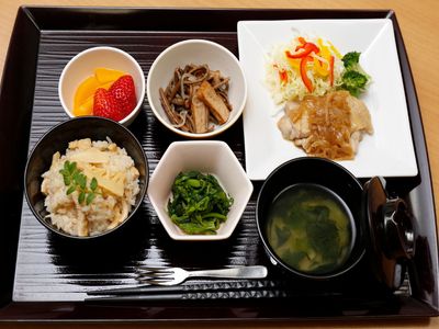 栄養バランスの取れた食事