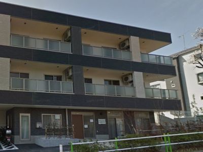 現代的な建物の外観