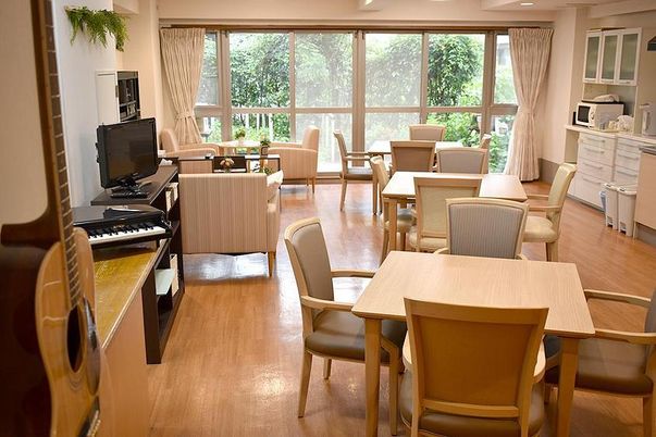 共有ダイニング空間