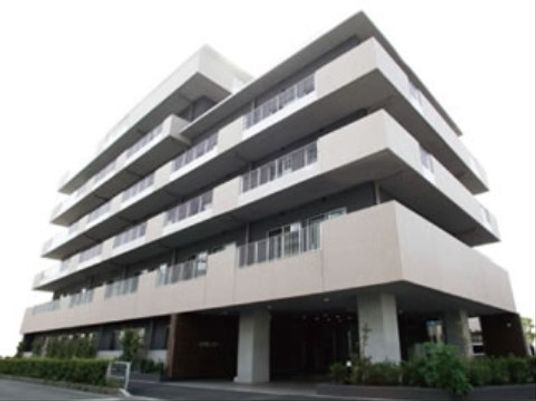 スタイリッシュな建物外観