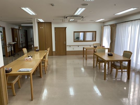明るく広々した室内