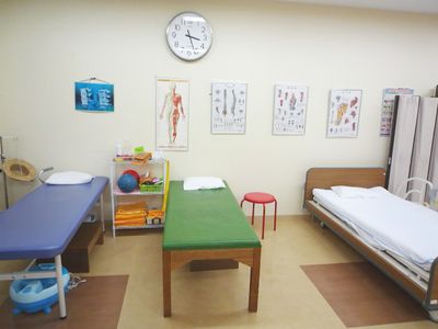 リハビリ用具が整う空間