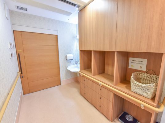 清潔感のあるトイレスペース