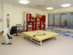 明るい機能訓練室