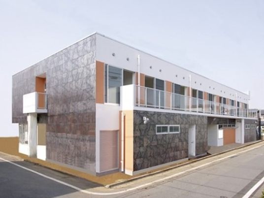 モダンな建物の外観