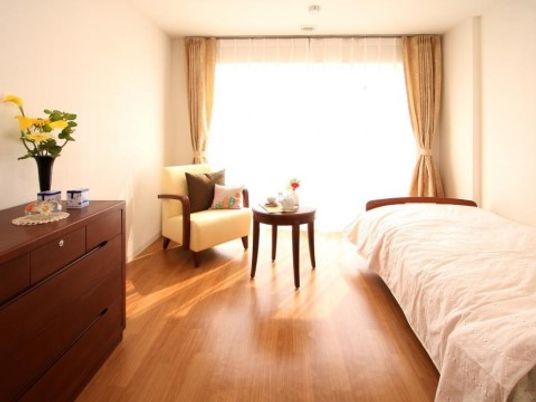 日差し入る温もりの居室